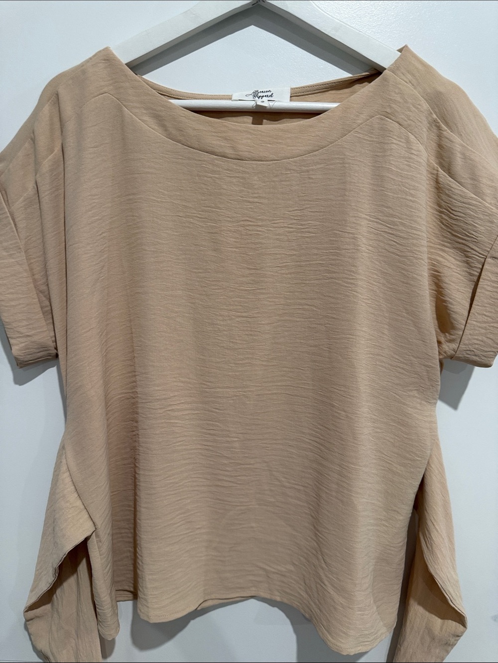 Minimalist Light Beige Short Sleeve Top by Aventura